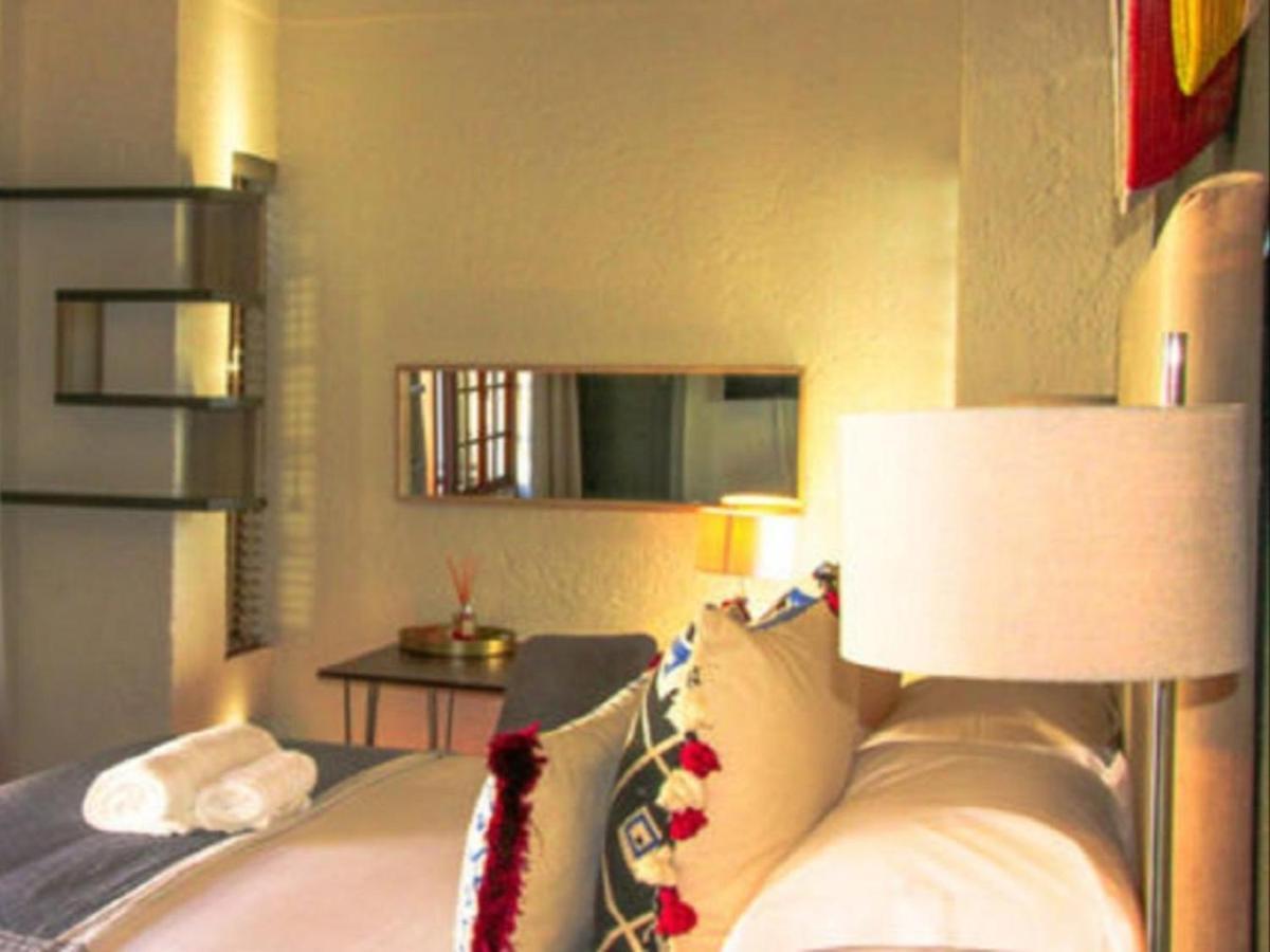 Chez Vincent Hotel Mbombela Buitenkant foto