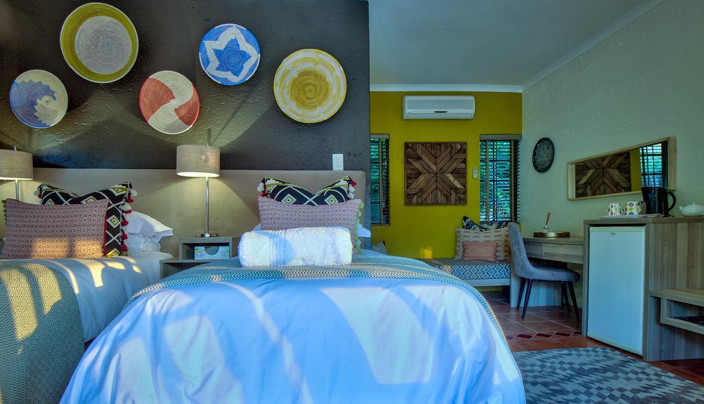 Chez Vincent Hotel Mbombela Buitenkant foto