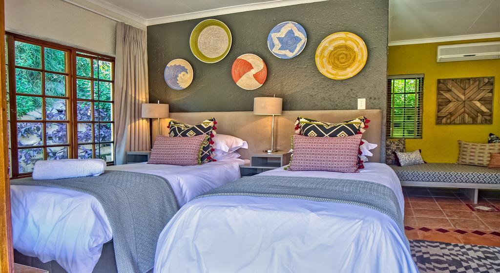 Chez Vincent Hotel Mbombela Buitenkant foto